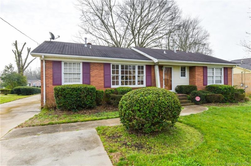 Property image 2 at 5248 Elderbank Drive, Charlotte, NC 28216