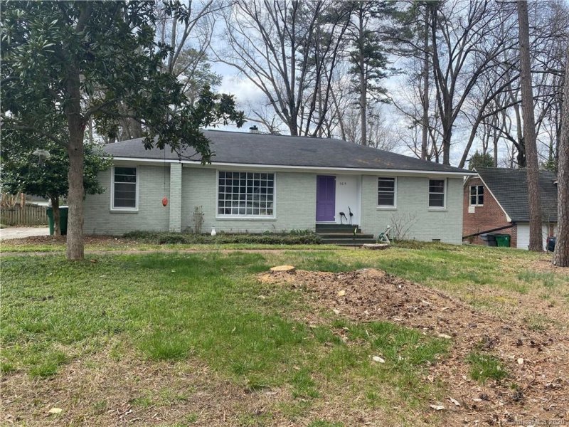 5619 Doncaster Drive