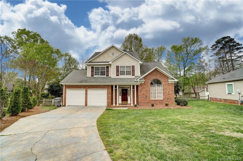 5505 Ashbluff Court