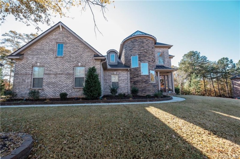 Property image 4 at 16035 Alsace Drive, Charlotte, NC 28278