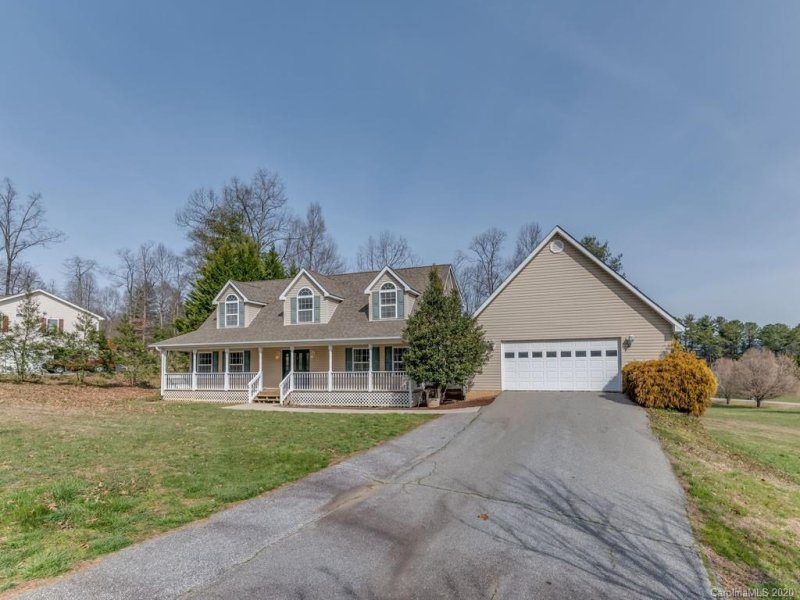 34 Pottery Terrace Trail