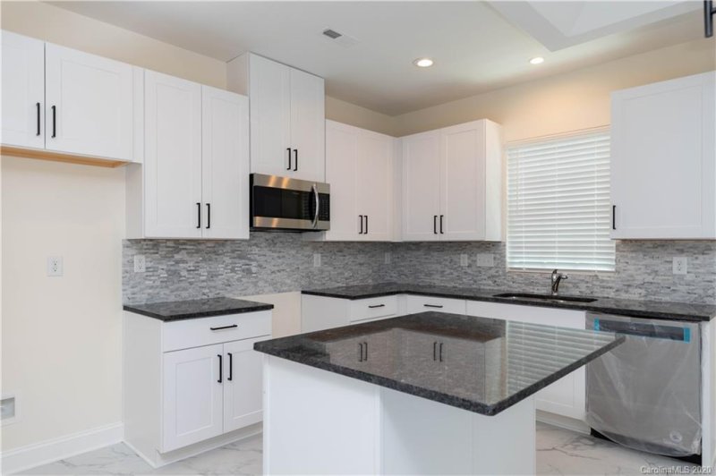 Property image 4 at 2235 Juniper Drive, Charlotte, NC 28269