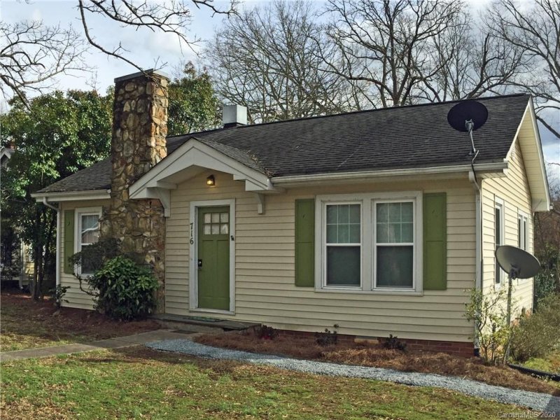 716 Montgomery Avenue