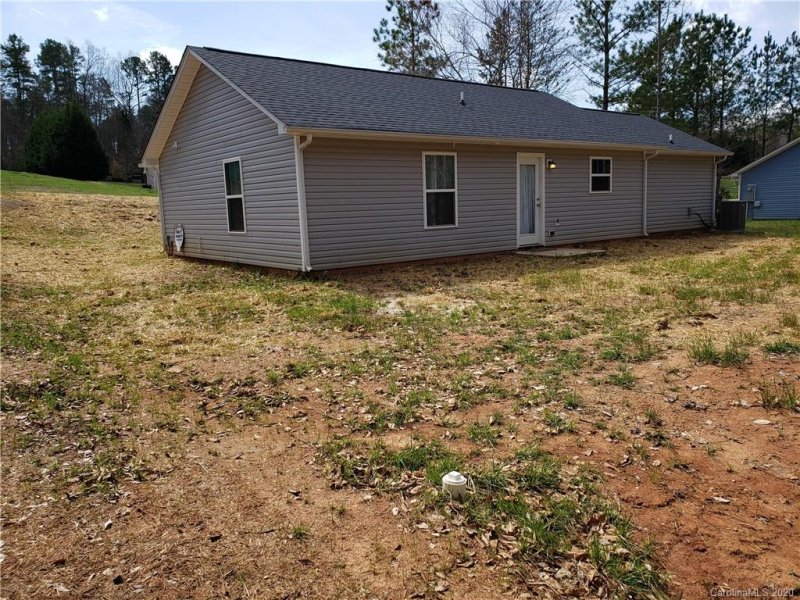 Property image 4 at 437 Summer Ridge Road, Stanley, NC 28164