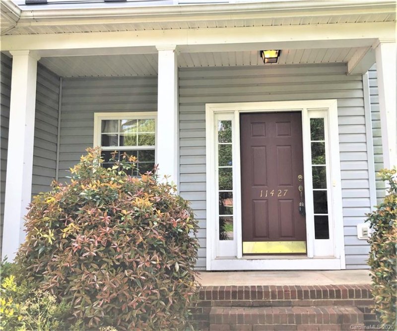 Property image 2 at 11427 Mcginns Trace Court, Charlotte, NC 28277