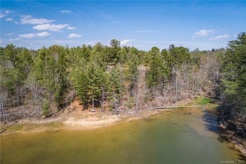 Property image 2 at 2041 W Bluewater Drive, Morganton, NC 28655