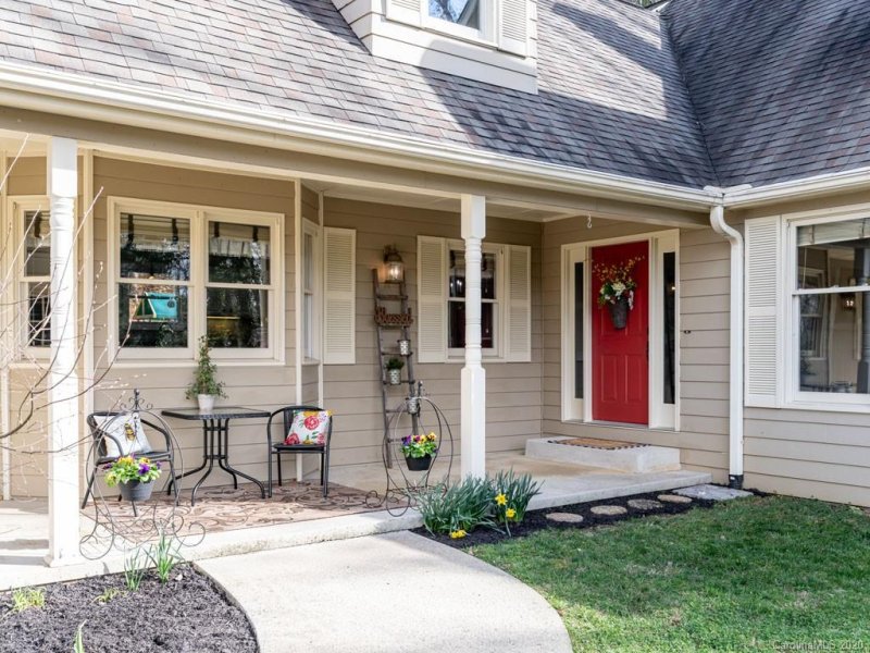 Property image 4 at 1 Wallington Court, Flat Rock, NC 28731