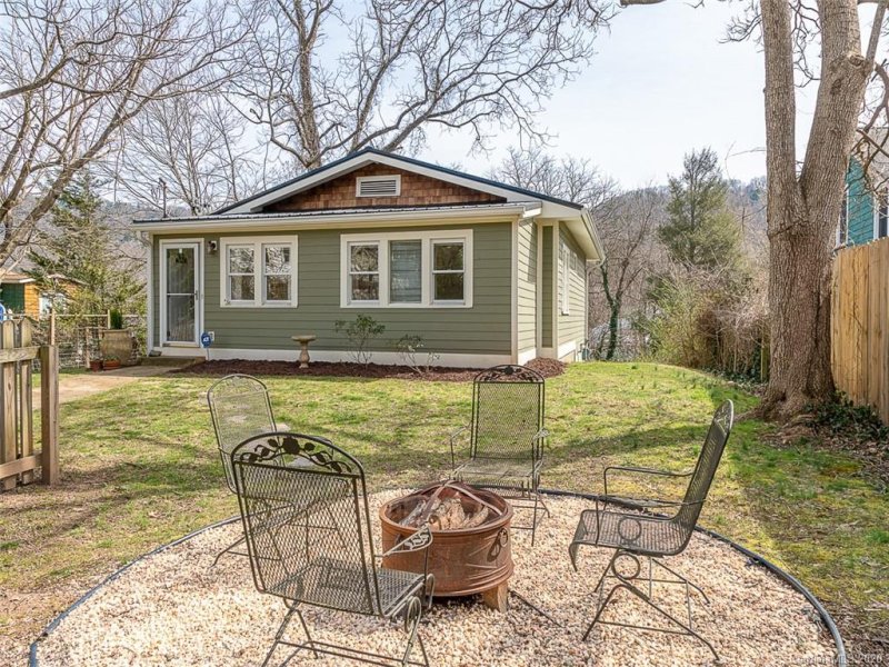 Property image 5 at 105 Madison Avenue, Asheville, NC 28801