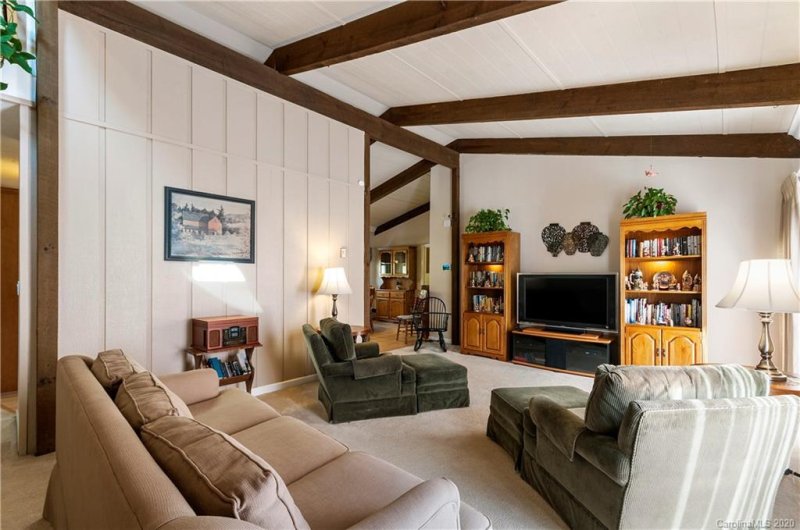 Property image 4 at 39 Mountain Laurel Lane, Waynesville, NC 28786