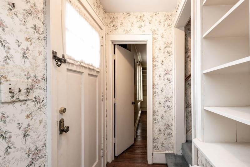 Property image 4 at 4 8th Avenue, Hickory, NC 28601