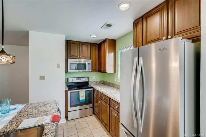 Property image 5 at 8115 Tremaine Court, Charlotte, NC 28227