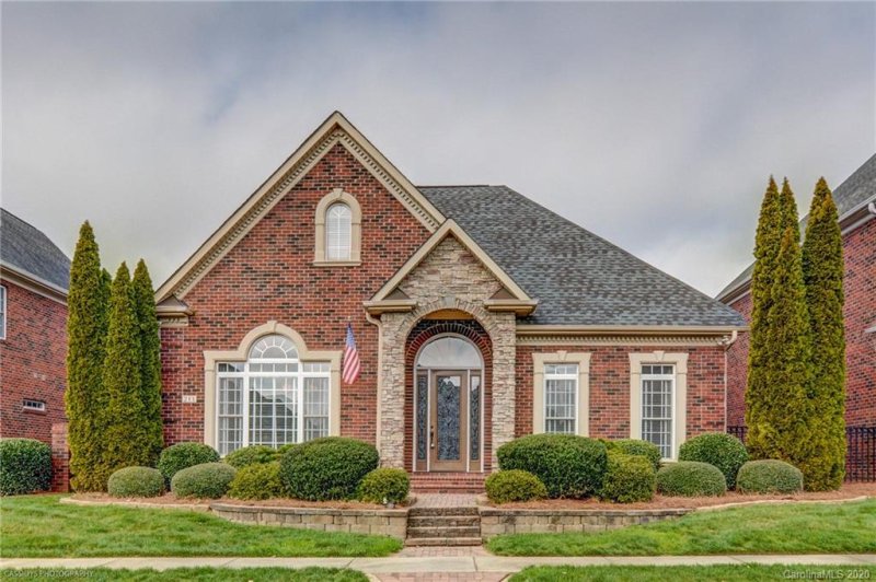 211 Wrenfield Mill None