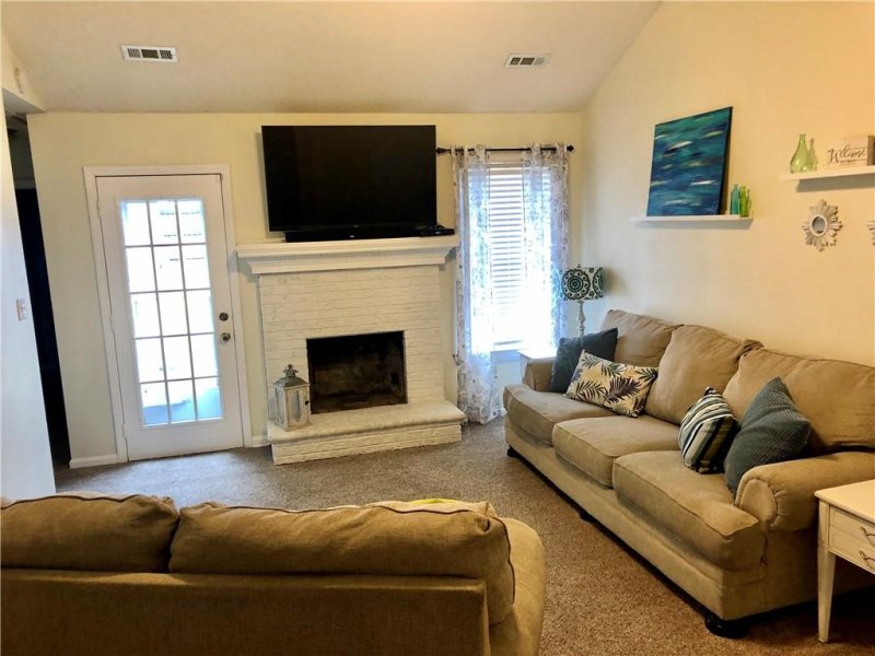 Property image 5 at 171 Valleybrook Drive, Denver, NC 28037