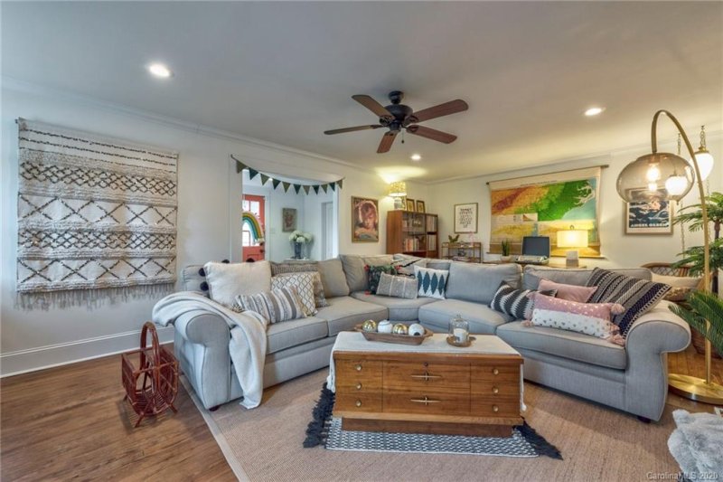 Property image 4 at 1425 Shamrock Drive, Charlotte, NC 28205