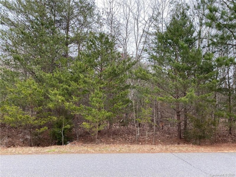 Property image 2 at 3260 Stonemill Path, Sherrills Ford, NC 28673