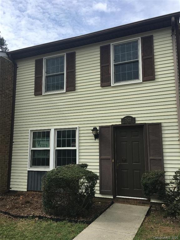 Property image 2 at 7502 Holly Grove Court, Charlotte, NC 28227