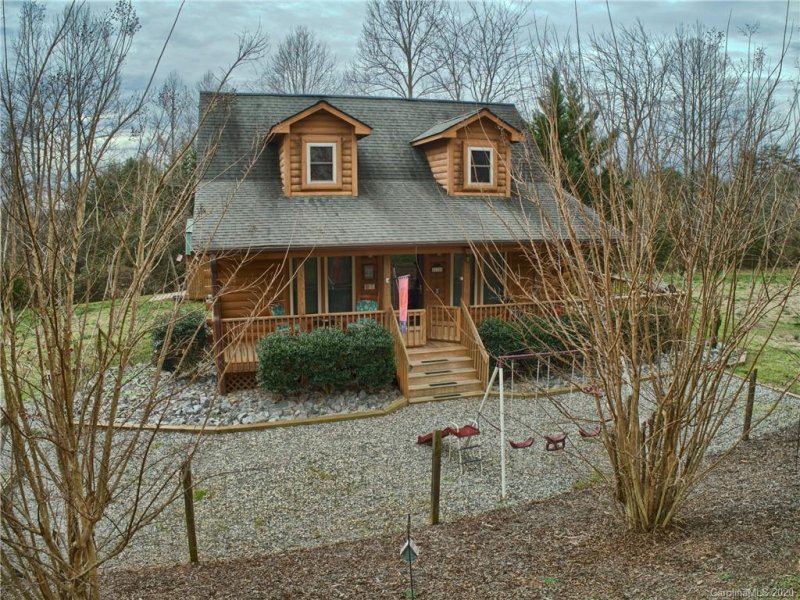 Property image 3 at 118 Sweetbriar Road, Lake Lure, NC 28746