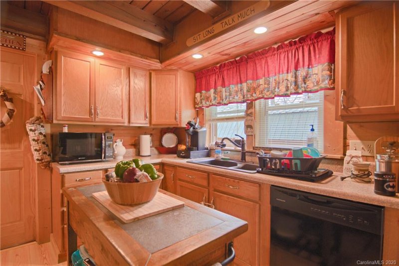 Property image 5 at 118 Sweetbriar Road, Lake Lure, NC 28746