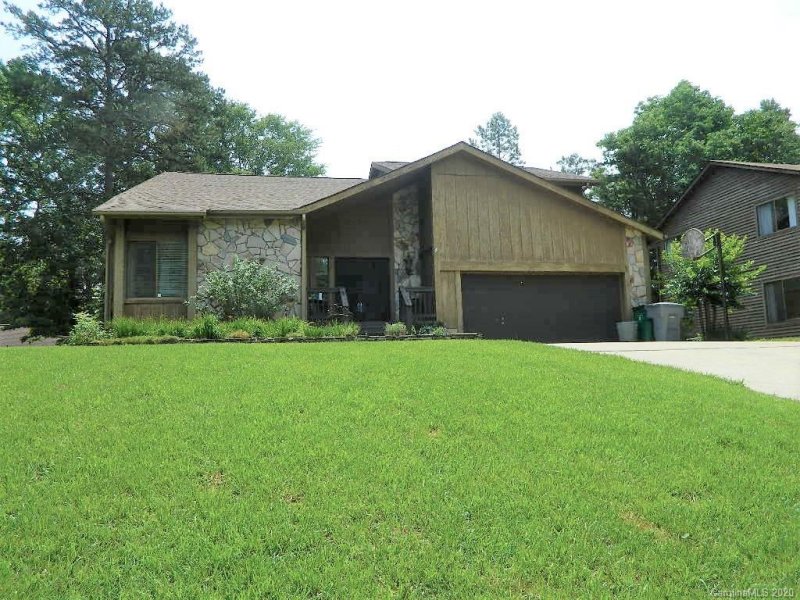 142 Creek Valley Drive