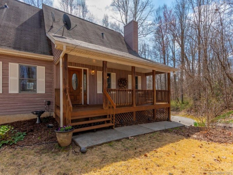 Property image 2 at 114 Courtney Lane, Candler, NC 28715