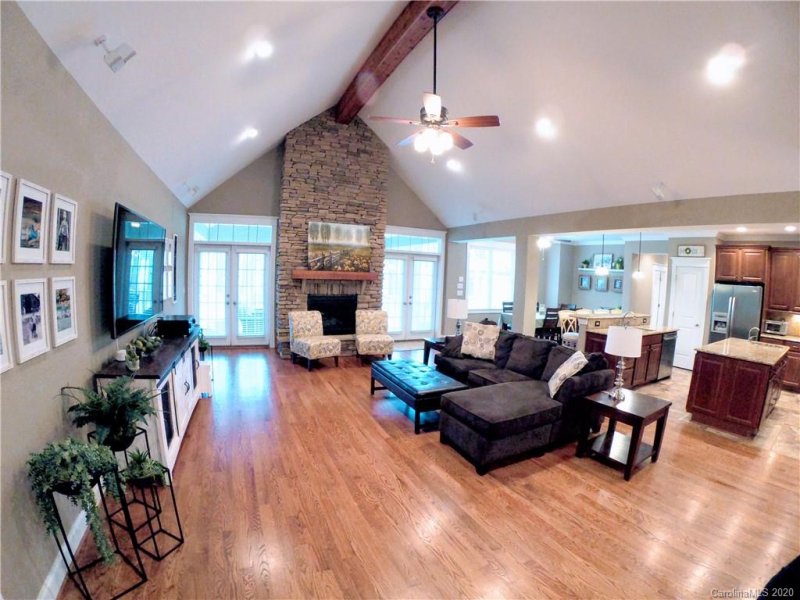 Property image 3 at 250 Farm Estates Drive, Rockwell, NC 28138