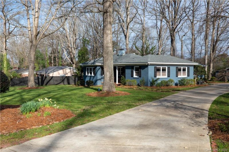 Property image 3 at 315 Springdale Drive, York, SC 29745