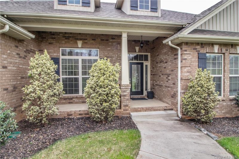 Property image 5 at 223 Mills Plantation Circle, Troutman, NC 28166