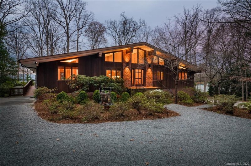 Property image 3 at 8443 Luckey Point Road, Denver, NC 28037