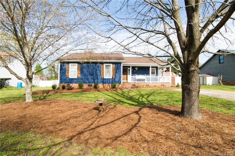 Property image 2 at 3530 Farm Lake Drive, Concord, NC 28027