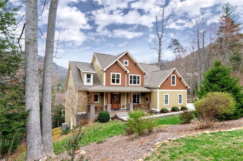 103 Village Pointe Lane