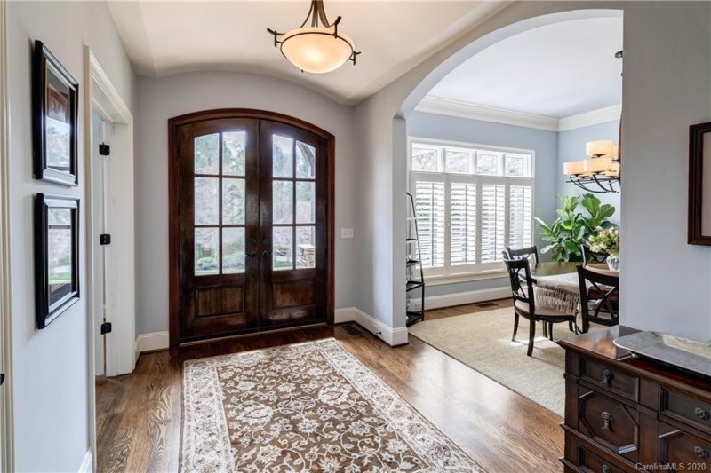 Property image 3 at 2407 Island Lake Drive, Charlotte, NC 28214