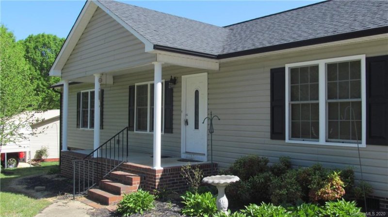 Property image 2 at 515 W Main Street, Maiden, NC 28650