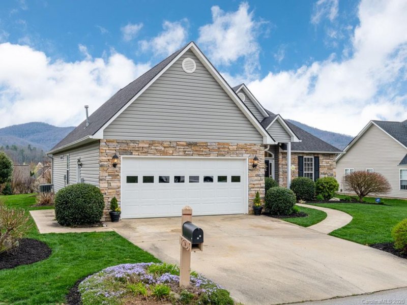 Property image 3 at 50 Dove Hollow Road, Fletcher, NC 28732