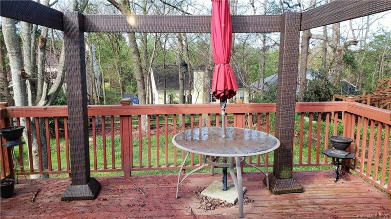 Property image 2 at 9712 Marshbrooke Road, Matthews, NC 28105