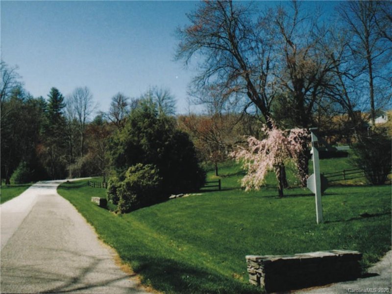 Property image 4 at Lot 38 Sweetbriar Drive, Hendersonville, NC 28739