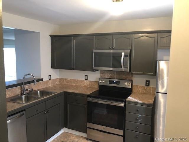 Property image 4 at 2840 Hosta Drive, Charlotte, NC 28269