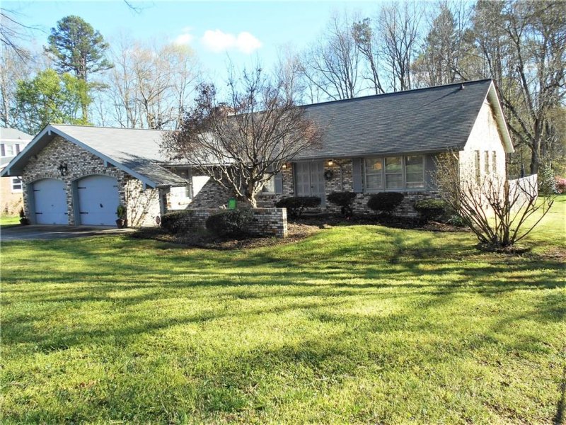 Property image 2 at 312 W Murray Street, Maiden, NC 28650