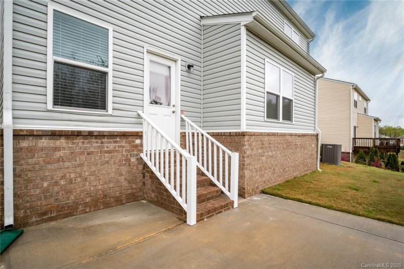 Property image 3 at 210 Keating Place Drive, Fort Mill, SC 29708