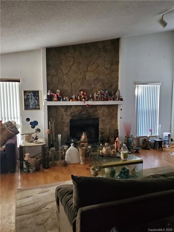 Property image 4 at 7642 Eastbourne Road, Charlotte, NC 28227