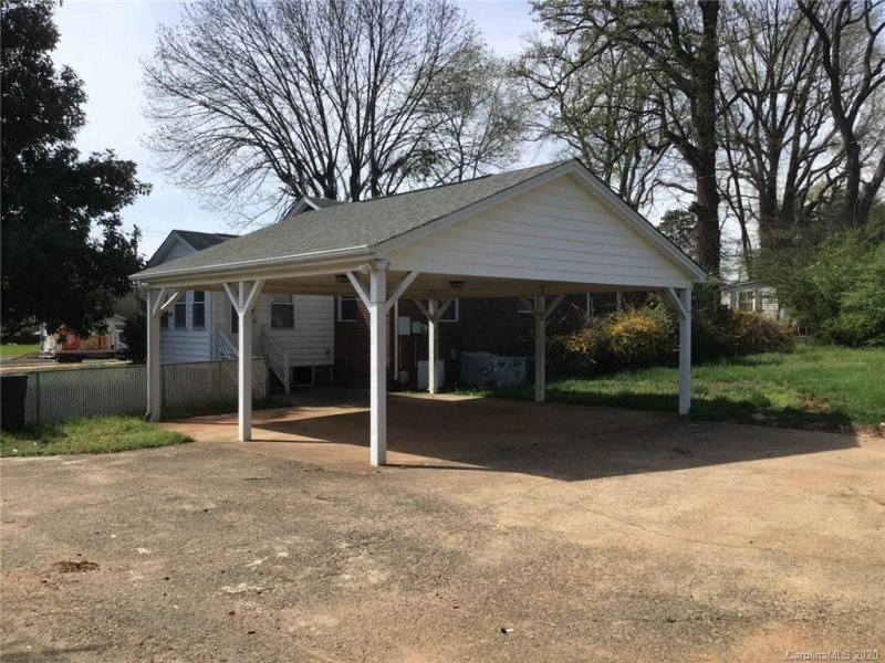 Property image 2 at 4900 Beatties Ford Road, Charlotte, NC 28216