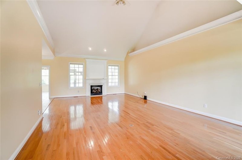 Property image 4 at 1098 Heather Glen Drive, Matthews, NC 28104