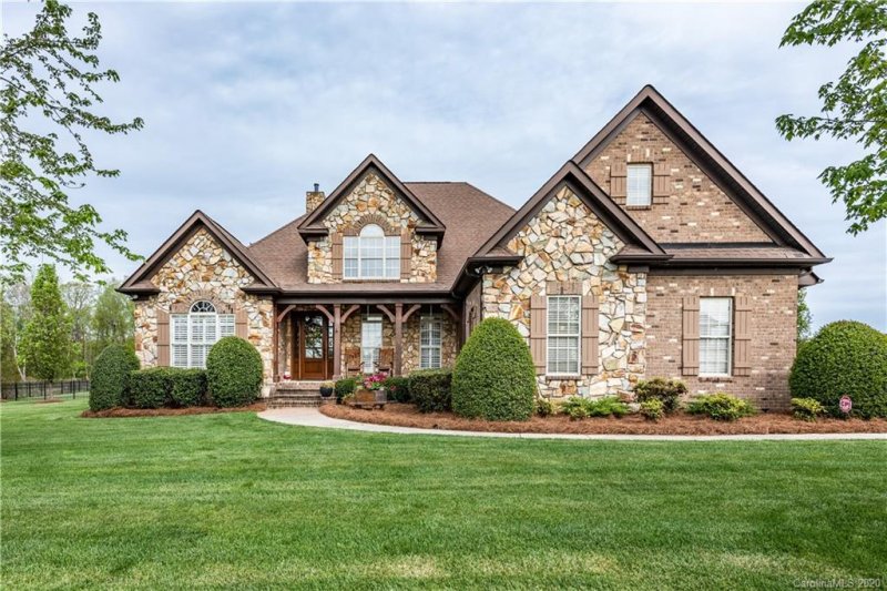 4820 Campobello Drive