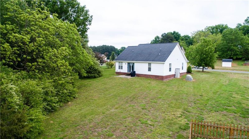 Property image 5 at 644 Faith Street, Oakboro, NC 28129