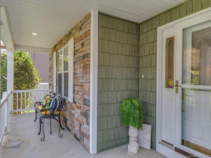 Property image 4 at 55 Coldwater Lane, Hendersonville, NC 28739