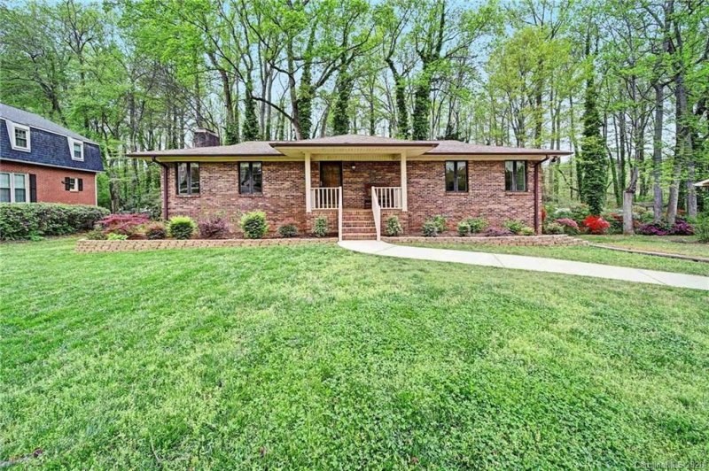 2511 Monticello Drive