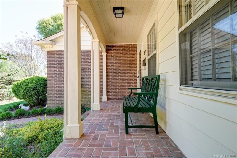 Property image 4 at 917 Sandswood Drive, Gastonia, NC 28054