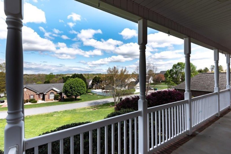 Property image 3 at 5073 Old River Drive, Hickory, NC 28602