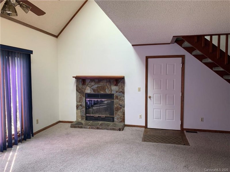 Property image 3 at 11129 Hunters Trace, Charlotte, NC 28262