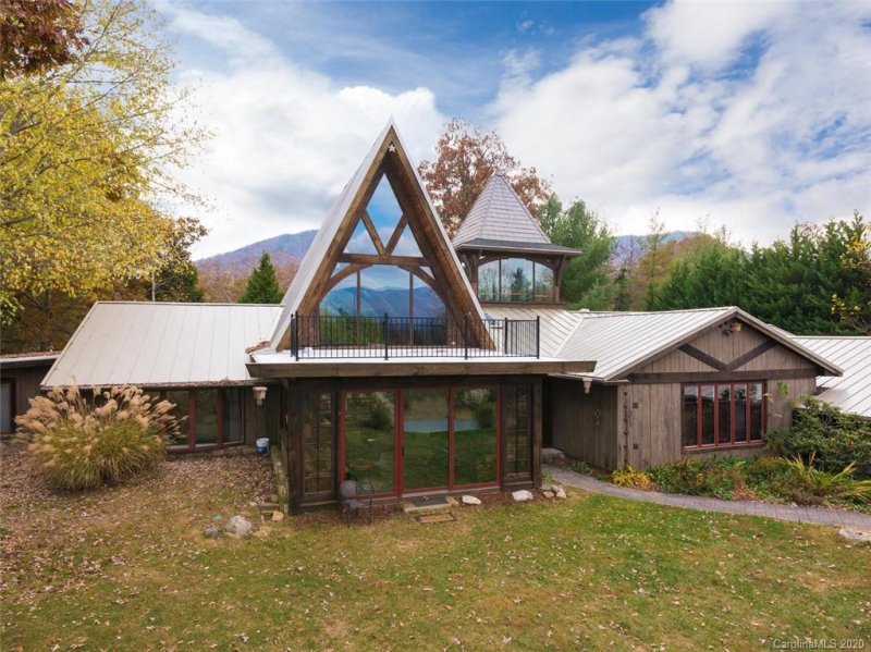 Property image 2 at 113 Forest Hills Drive, Black Mountain, NC 28711