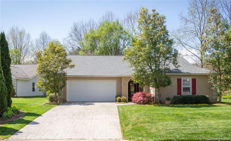 48 Stonebridge Drive